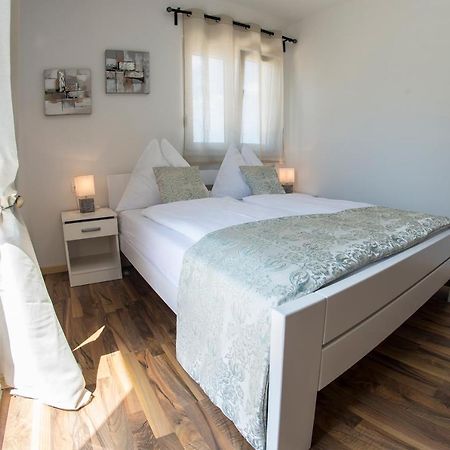 Apartments Mojeljeto Fažana エクステリア 写真