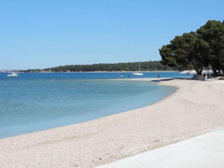Apartments Mojeljeto Fažana エクステリア 写真