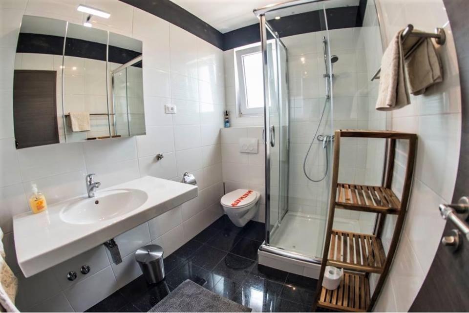 Apartments Mojeljeto Fažana エクステリア 写真